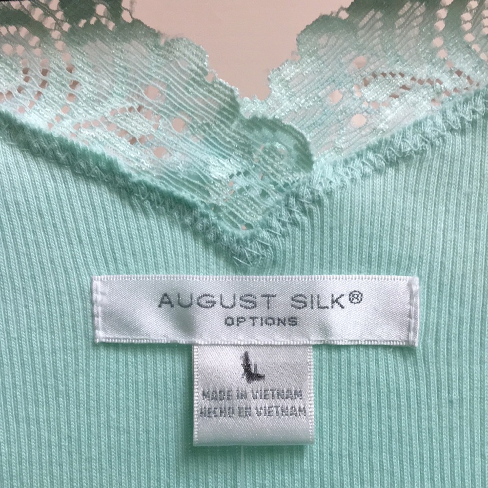 ‘NWOT’ Lace Tank Top - Picture 5 of 6